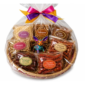 Canasta de dulces tipicos